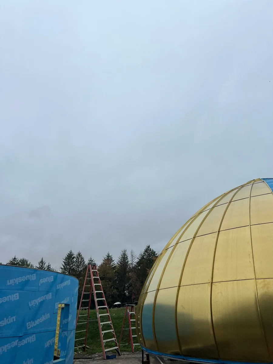 A closer view of the new mosque construction